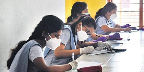 ചിത്രം: എ സനേഷ്‌