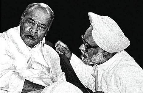 1991ൽ പ്രധാനമന്ത്രി നരസിംഹ റാവുവും ധനമന്ത്രി മൻമോഹൻ സിങും