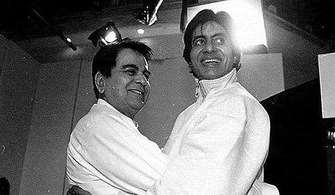 ദിലീപ് കുമാറും അമിതാഭ് ബച്ചനും/ ഫേയ്സ്ബുക്ക്