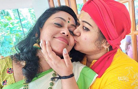 സീമ ജി നായറും ശരണ്യയും/ ഫേയ്സ്ബുക്ക്