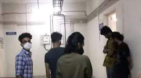 കാക്കനാട് ലഹരിമരുന്ന് കേസിലെ പ്രതികളെ കസ്റ്റഡിയിലെടുത്തപ്പോള്‍, ടെലിവിഷന്‍ ചിത്രം