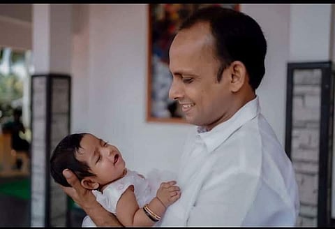 എല്‍ദോ എബ്രഹാമിന്റെ മകളുടെ മാമ്മോദിസ ചടങ്ങില്‍നിന്ന്/ഫെയ്‌സ്ബുക്ക്‌