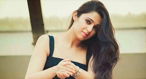 ചാര്‍മി കൗര്‍/ഇന്‍സ്റ്റഗ്രാം