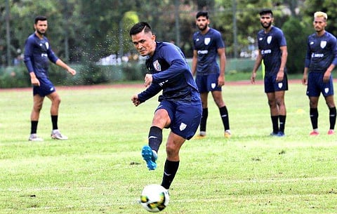 സുനില്‍ ഛേത്രിയും സംഘവും പരിശീലനത്തില്‍ / ട്വിറ്റര്‍ ചിത്രം