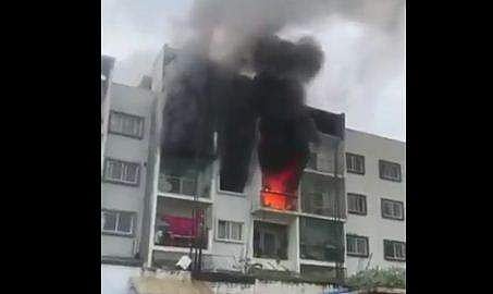 ബംഗളൂരുവില്‍ അപ്പാര്‍ട്ട്‌മെന്റിന് തീപിടിച്ചപ്പോള്‍