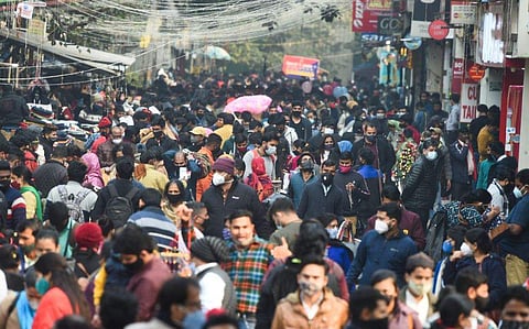 ഡല്‍ഹി സരോജിനി നഗറിലെ തിരക്ക്‌