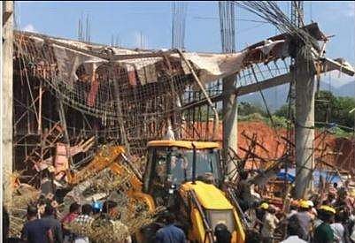 താമരശേരിയില്‍ നിര്‍മ്മാണത്തിലിരുന്ന ബഹുനില കെട്ടിടം തകര്‍ന്നുവീണപ്പോള്‍, ടെലിവിഷന്‍ ചിത്രം