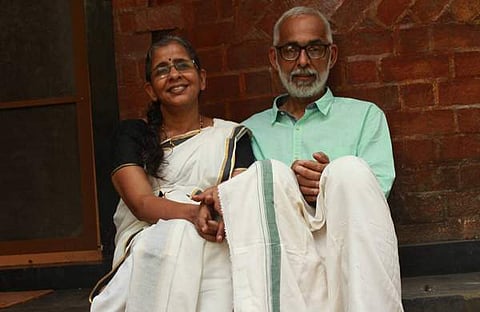 വിഎം ഗിരിജ, സിആര്‍ നീലകണ്ഠന്‍/ഫെയ്‌സ്ബുക്ക്‌