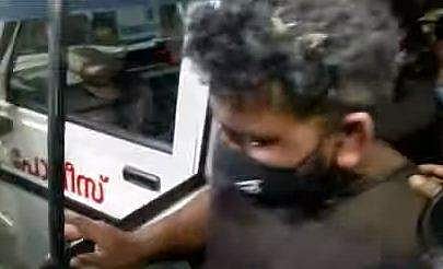 പൊലീസ് പിടികൂടിയ പ്രതി ഫെബിന്‍