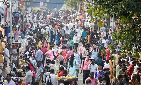 മുംബൈയിലെ തിരക്കേറിയ നഗരവീഥി, ഫയല്‍