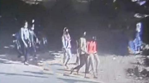 പെണ്‍കുട്ടികളെ കാണാതായ സമയത്ത് ലഭിച്ച സിസിടിവി ദൃശ്യങ്ങള്‍