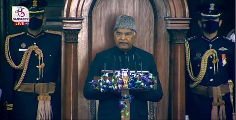 രാഷ്ട്രപതി പാര്‍ലമെന്റിനെ അഭിസംബോധന ചെയ്യുന്നു