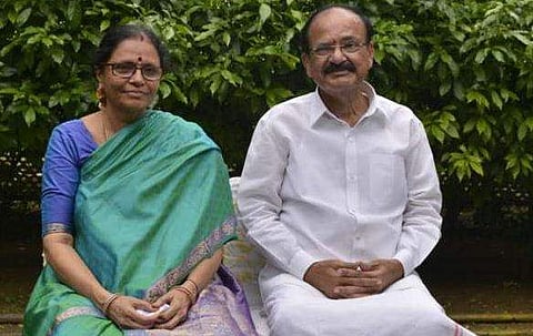 ഉപരാഷ്ട്രപതി വെങ്കയ്യ നായിഡുവും ഭാര്യയും