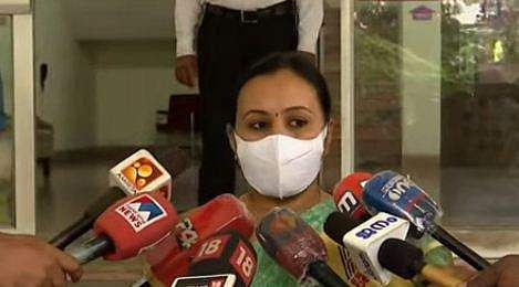 വീണാ ജോര്‍ജ് , ഫയല്‍