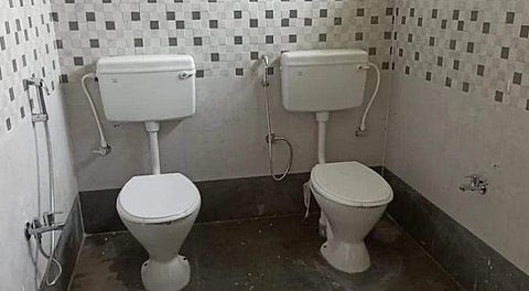 സോഷ്യല്‍ മീഡിയയില്‍ പ്രചരിക്കുന്ന ചിത്രം