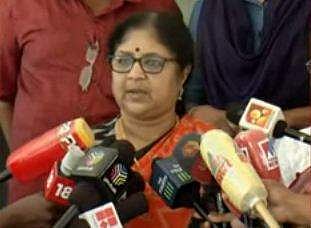 ചര്‍ച്ചയ്ക്ക് ശേഷം മന്ത്രി ആര്‍ ബിന്ദു മാധ്യമങ്ങളെ കാണുന്നു