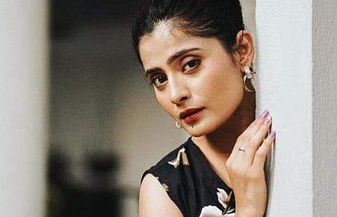 വൈശാലി ടക്കര്‍, ഇന്‍സ്റ്റാഗ്രാം