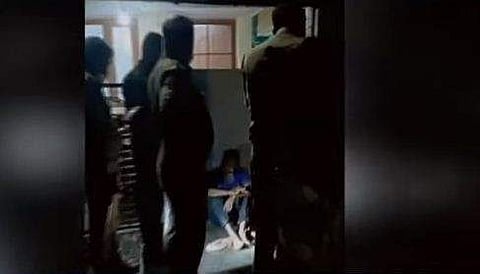 മരിയാര്‍ പൂതം പൊലീസ് കസ്റ്റഡിയില്‍/ ടിവി ദൃശ്യം