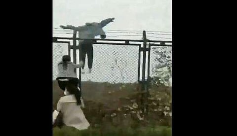 ഐഫോണ്‍ ഫാക്ടറിയില്‍ നിന്ന് തൊഴിലാളികള്‍ ചാടുന്ന ദൃശ്യം