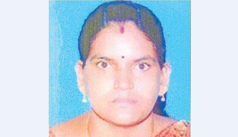 ഭര്‍ത്താവിന്റെ മരണത്തെ തുടര്‍ന്ന് ലഭിച്ച ധനസഹായത്തെ ചൊല്ലി തര്‍ക്കം; യുവതിയെ ബന്ധുക്കള്‍ തലയ്ക്കടിച്ച് കൊന്നു