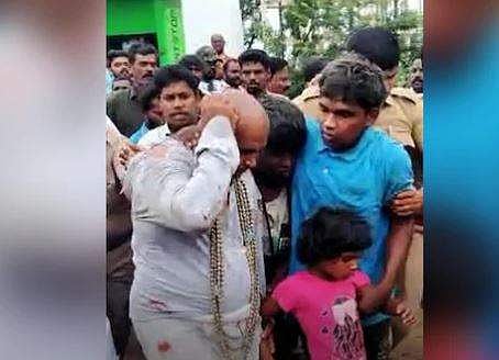 ആള്‍ക്കൂട്ട മര്‍ദനത്തിന്റെ വീഡിയോ ദൃശ്യം