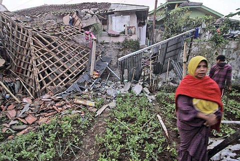ഭൂചലനത്തിൽ തകർന്ന വീട്/ ചിത്രം പിടിഐ