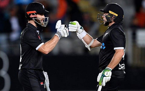 തകര്‍ത്തടിച്ച് ടോം ലാതം; ഇന്ത്യ ഉയര്‍ത്തിയ കൂറ്റന്‍ ലക്ഷ്യം അനായാസം മറികടന്ന് ന്യൂസിലന്‍ഡ്