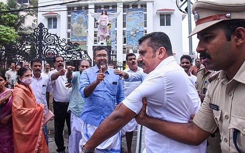 ഏകീകൃത കുര്‍ബാനയെച്ചൊല്ലി സംഘര്‍ഷം/ പിടിഐ ചിത്രം