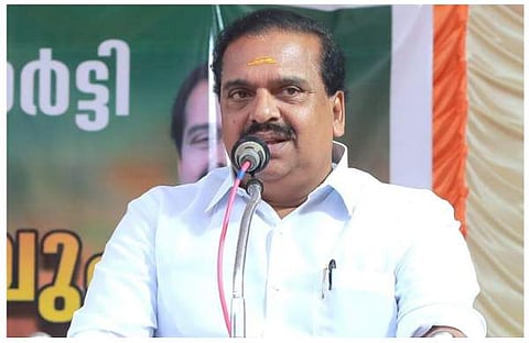 പികെ കൃഷ്ണദാസ്