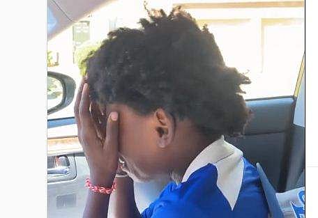 വീട് സ്വന്തമായ സന്തോഷത്തില്‍ കരയുന്ന കുട്ടിയുടെ ദൃശ്യം