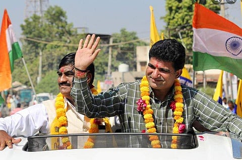 ഇസുദാന്‍ ഗാഡ്‌വി/ ഫെയ്‌സ്ബുക്ക്‌