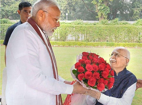 അഡ്വാനിക്ക് ആശംസകള്‍ നേര്‍ന്ന് മോദി/ പിടിഐ