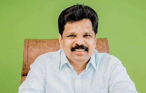 സോളാര്‍ പീഡന കേസ്; എപി അനില്‍ കുമാറിനും ക്ലീന്‍ചിറ്റ്