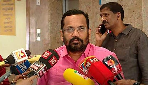 മന്ത്രി കെ രാജന്‍ മാധ്യമങ്ങളോടു സംസാരിക്കുന്നു/ടിവി ദൃശ്യം