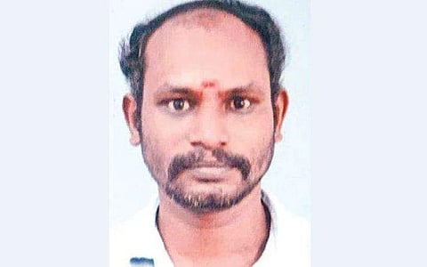 മരിച്ച അഭിലാഷ്