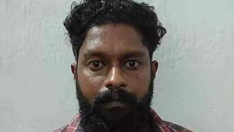 അറസ്റ്റിലായ പ്രശാന്ത് 