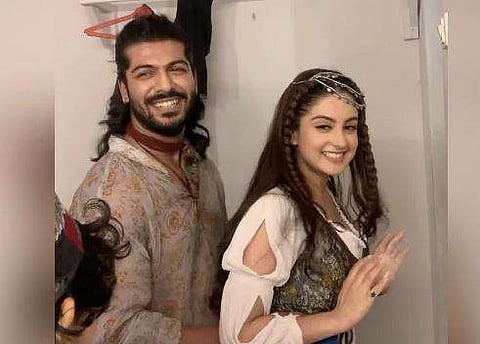 തുനീഷ ശര്‍മ ഷീസാനൊപ്പം