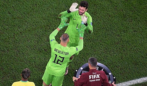 ആലിസണിനെ സബ്സ്റ്റിറ്റിയൂട്ട് ചെയ്ത് വെവേര്‍ട്ടനെ ഇറക്കി ബ്രസീല്‍/ഫോട്ടോ: എഎഫ്പി