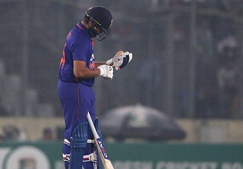 ബാറ്റിങ്ങിനിടെ രോഹിത് ശര്‍മ്മ, image credit: bcci