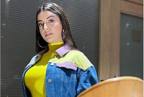 അക്ഷര സിങ്/ട്വിറ്റര്‍