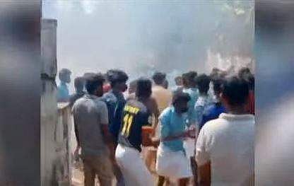 തോട്ടടയിലെ ബോംബേറിന്റെ പുറത്തുവന്ന ദൃശ്യങ്ങള്‍