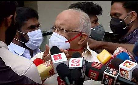 കെ കൃഷ്ണന്‍കുട്ടി മാധ്യമങ്ങളെ കാണുന്നു