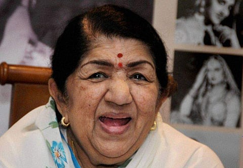 'രാഗ് ലതാംഗി'- പി.ടി. നരേന്ദ്രമേനോന്‍ എഴുതിയ കവിത