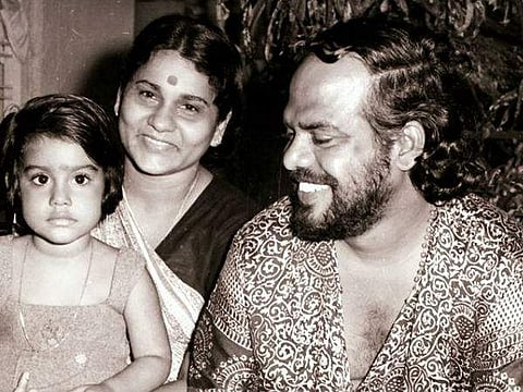 കെപിഎസി ലളിതയുടെയും ഭരതന്റെയും കുടുംബ ചിത്രം