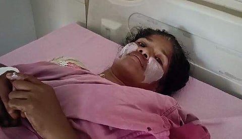 തേനീച്ചയുടെ കുത്തേറ്റ തൊഴിലാളി