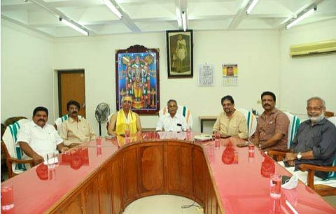 ഗുരുവായൂർ ദേവസ്വം ഭരണസമിതി യോ​ഗം