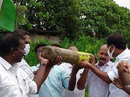 സില്‍വര്‍ ലൈന്‍ സര്‍വേക്കെതിരായ പ്രതിഷേധം