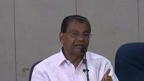 തിരുവഞ്ചൂര്‍ രാധാകൃഷ്ണന്‍ മാധ്യമങ്ങളോട്