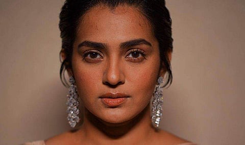 നടി പാര്‍വതി; ഫെയ്‌സ്ബുക്ക്‌