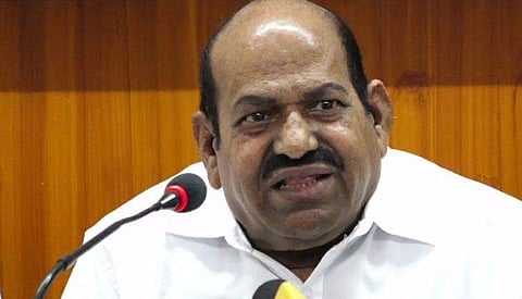 കോടിയേരി കൊച്ചിയില്‍ വാര്‍ത്താസമ്മേളനത്തിനിടെ